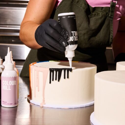 Čokoladni drip črn 125 g (Colour Mill) - Image 3