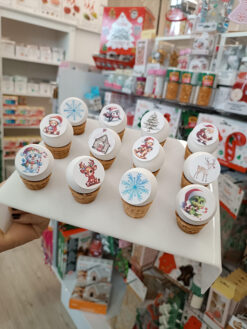 Božično-novoletni set za kornetke